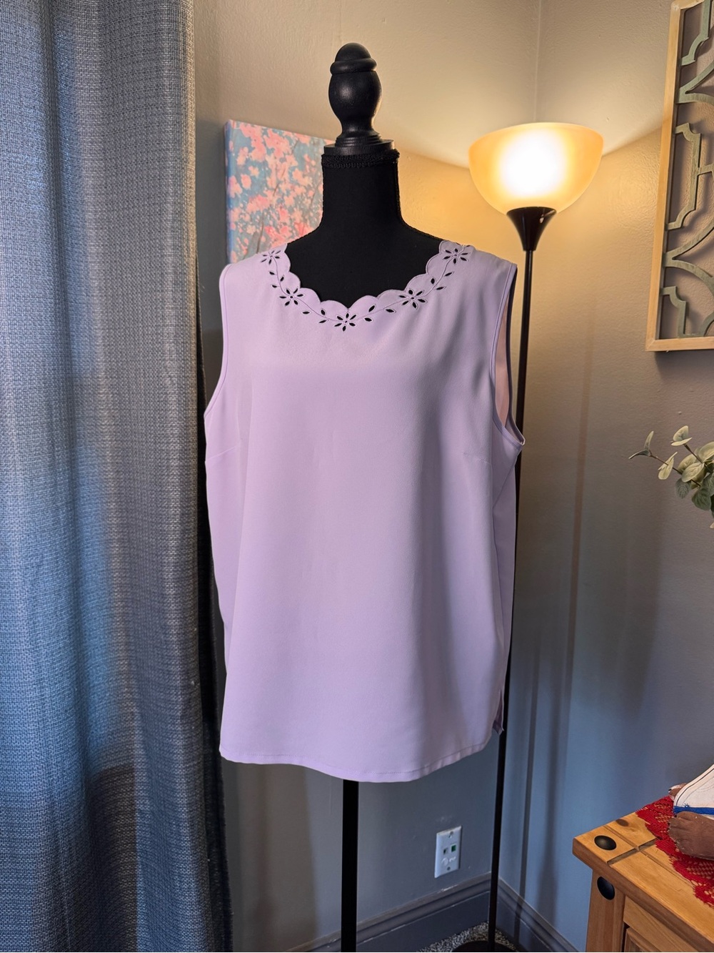 Laura Scott Lilac Sleeveless Top with Floral Cutout Neckline